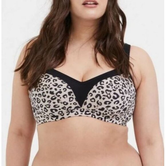 Torrid Leopard Print Sporty Convertible Underwire Sports Bra size 40C - Picture 9 of 9